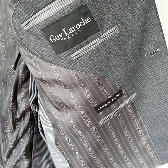 Vintage Guy Laroche Wool Blazer - Picture 4 of 5